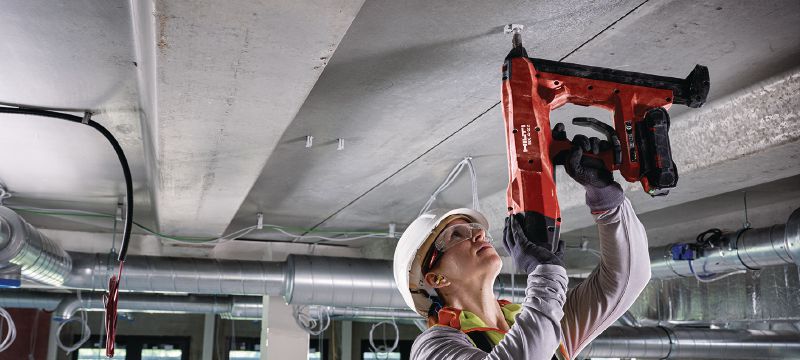 BX 4-ME-22-accuschiethamer voor beton (M&E uitvoering) Nuron-accuschiethamer voor het installeren van kabels, leidingen en draadbouten aan beton, staal en metselwerk Toepassingen 1